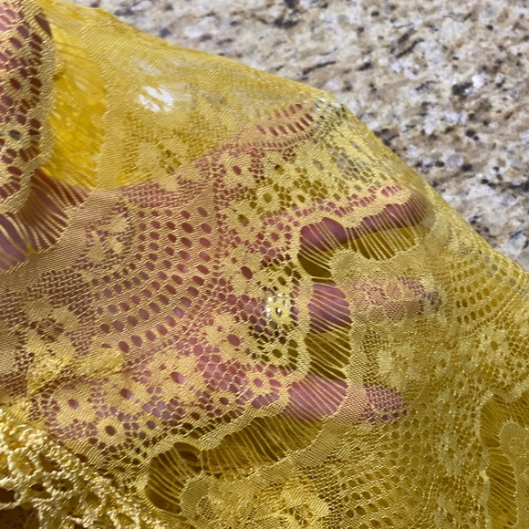 Pretty Dainty Floral Lace Fringe Infinity Scarf Lightweight - Picture 9 of 9